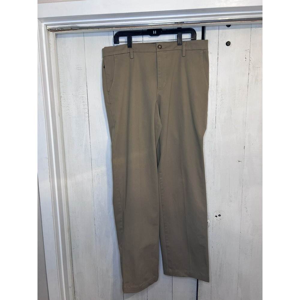 Dockers men’s Khaki pants/classic/ 36x34